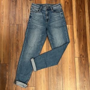 American Eagle Mom Jeans! 👖